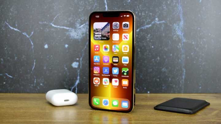 iPhone 14 Max Battery iPhone 13 Pro Main