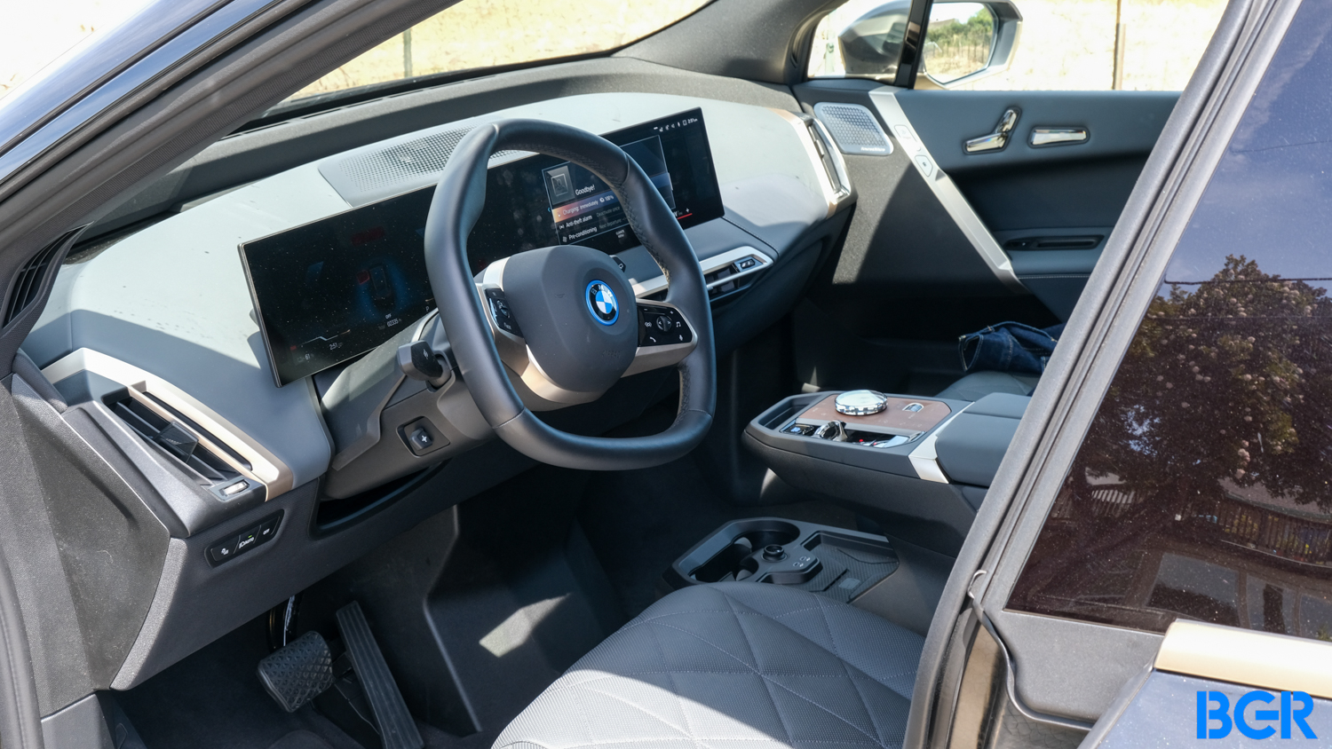 2022 BMW iX Interior